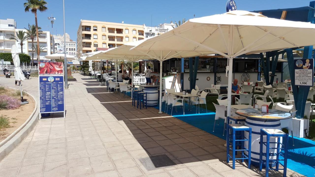 Paraiso de Vera Playa: Beachfront Apartments with Pool Views Exterior photo